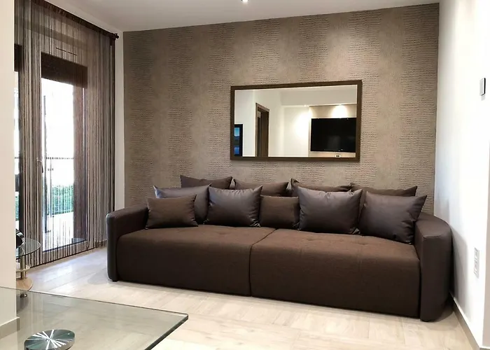 アパート Wellness シオーフォク